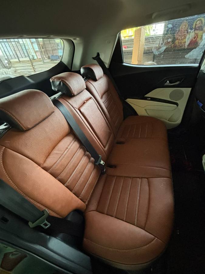 Tan leatherette rear seat